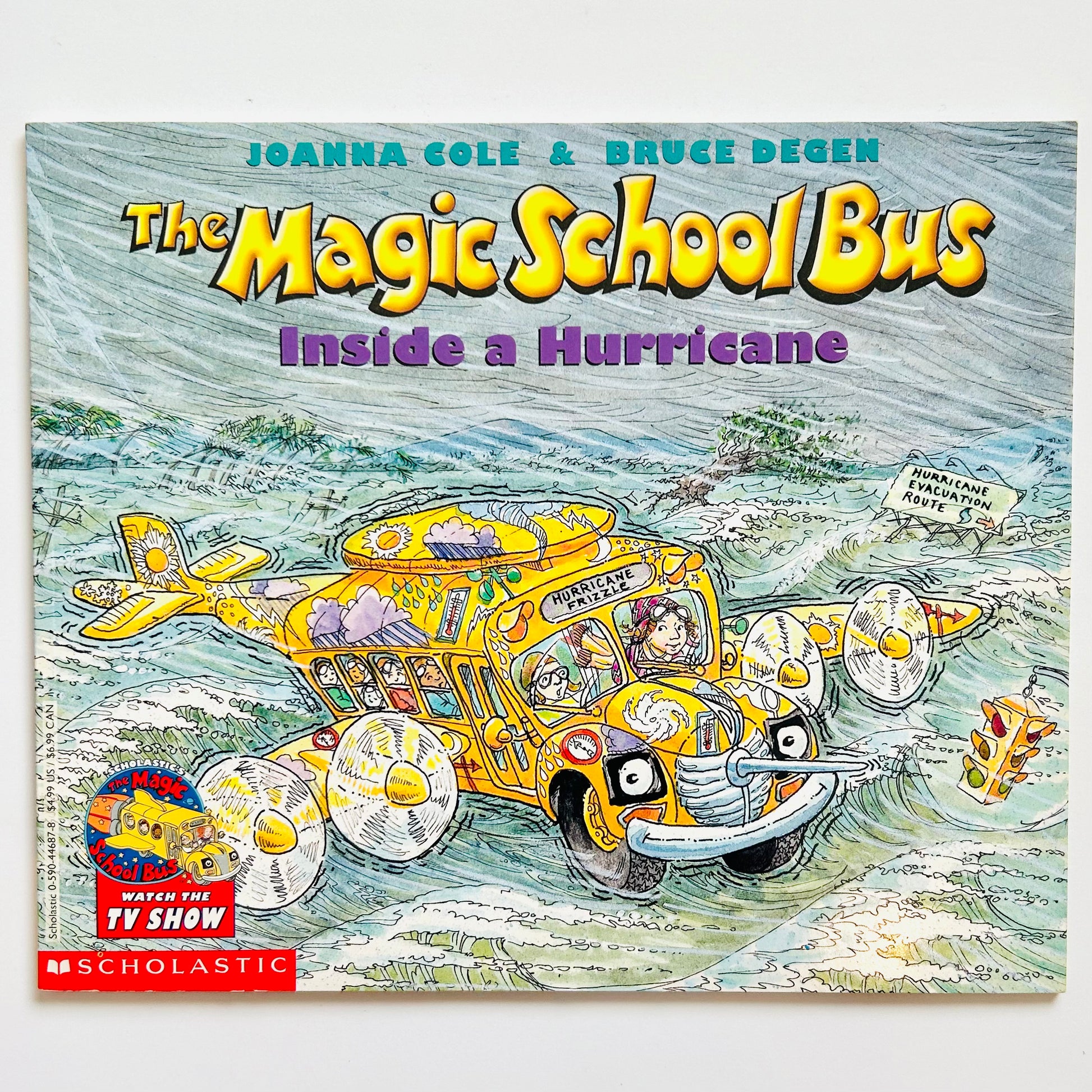 The Magic Schoolbus Inside A Hurricane Carousel Kids Books